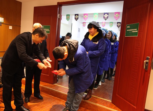 1519365741748320.jpg IMG_4943.JPG